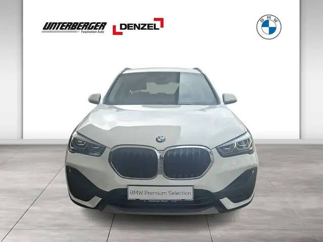 BMW X1 view 2