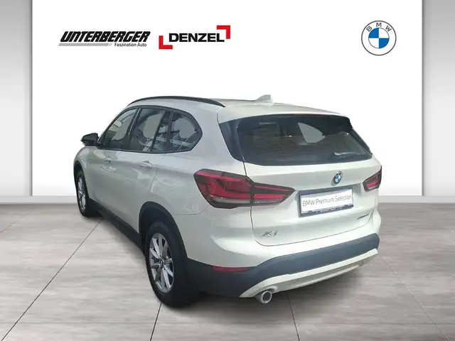 BMW X1 view 6