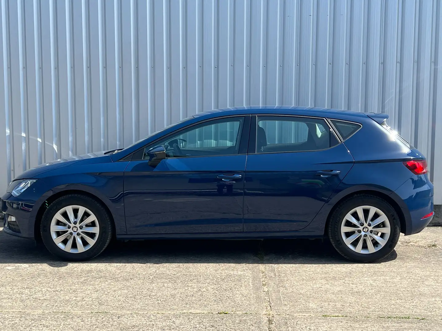 SEAT Leon Ecomotive Style *1.Hand*AppleCarPlay* Azul - 2