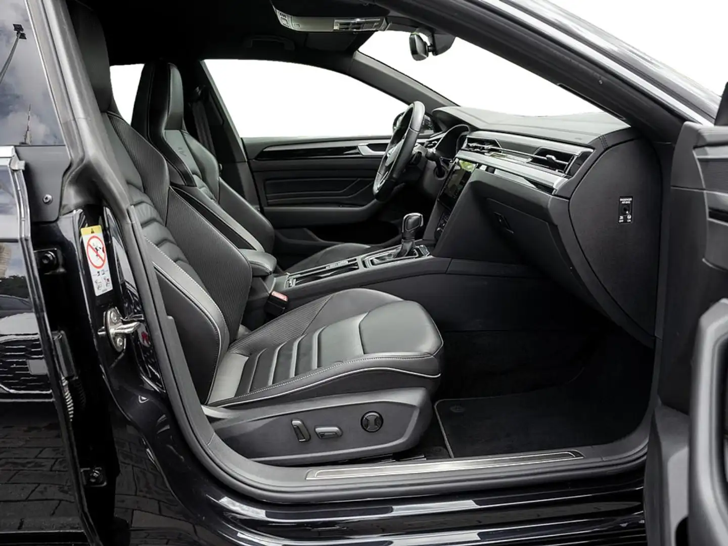 Volkswagen Arteon Shooting Brake 2.0 TDI R-Line Matrix K Schwarz - 2