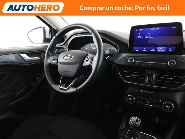 Ford Focus view 14