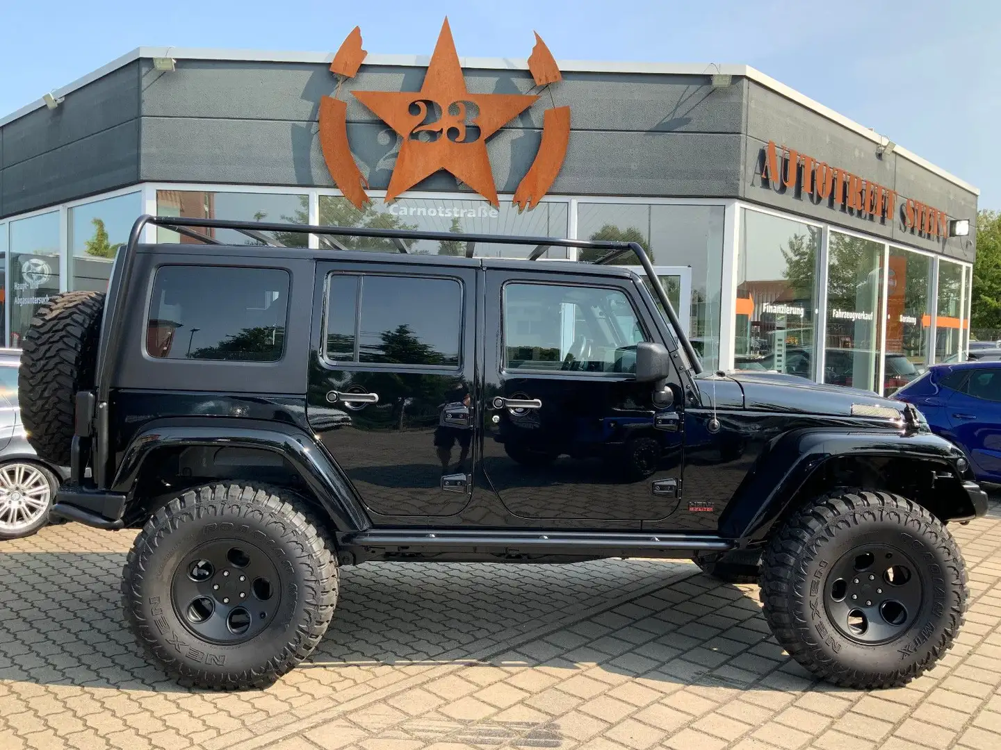 Jeep Wrangler °IIIIIII°5,7L Hemi V8 RUBICON Schwarz - 2