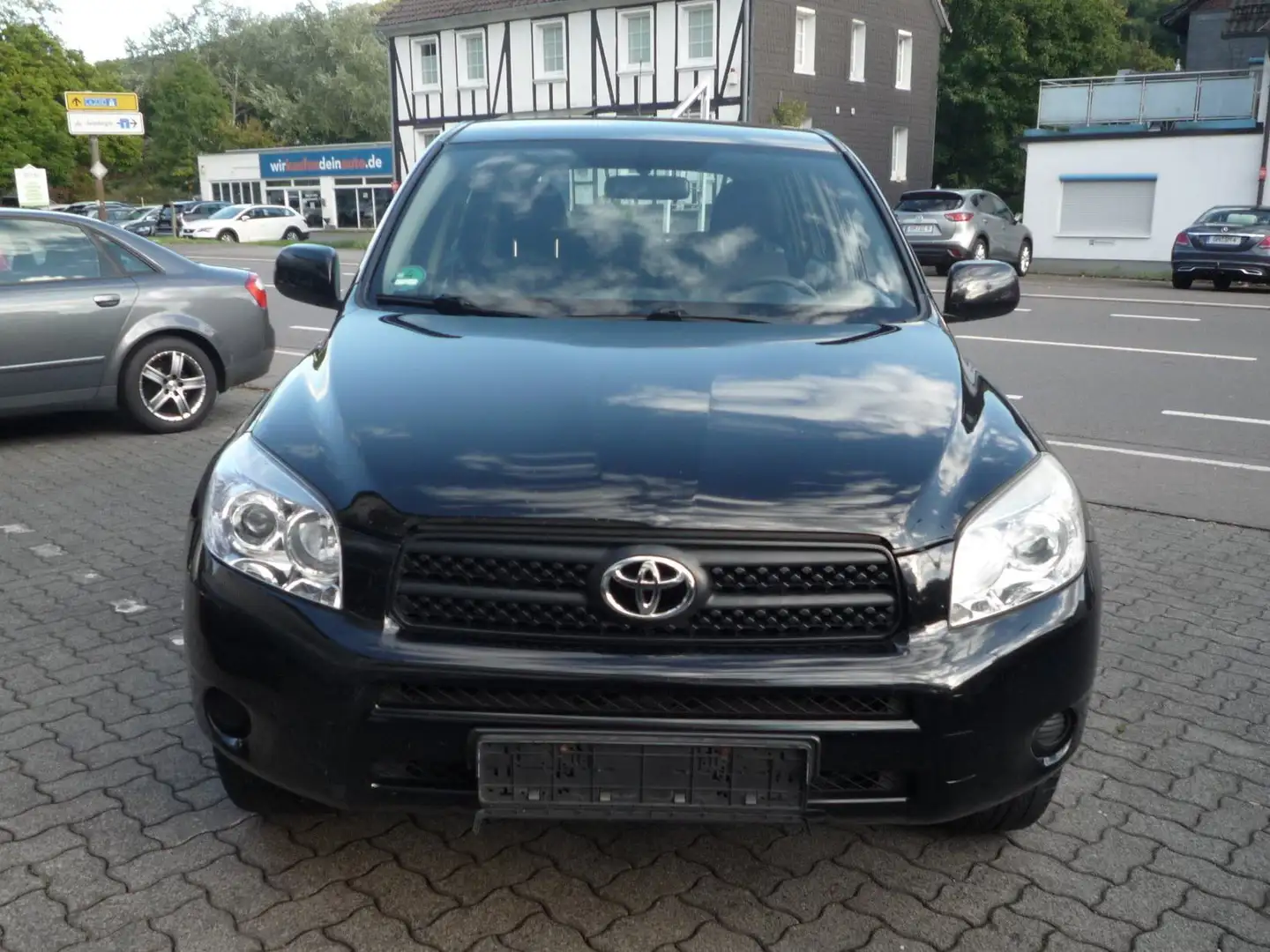 Toyota RAV 4 Basis Schwarz - 1