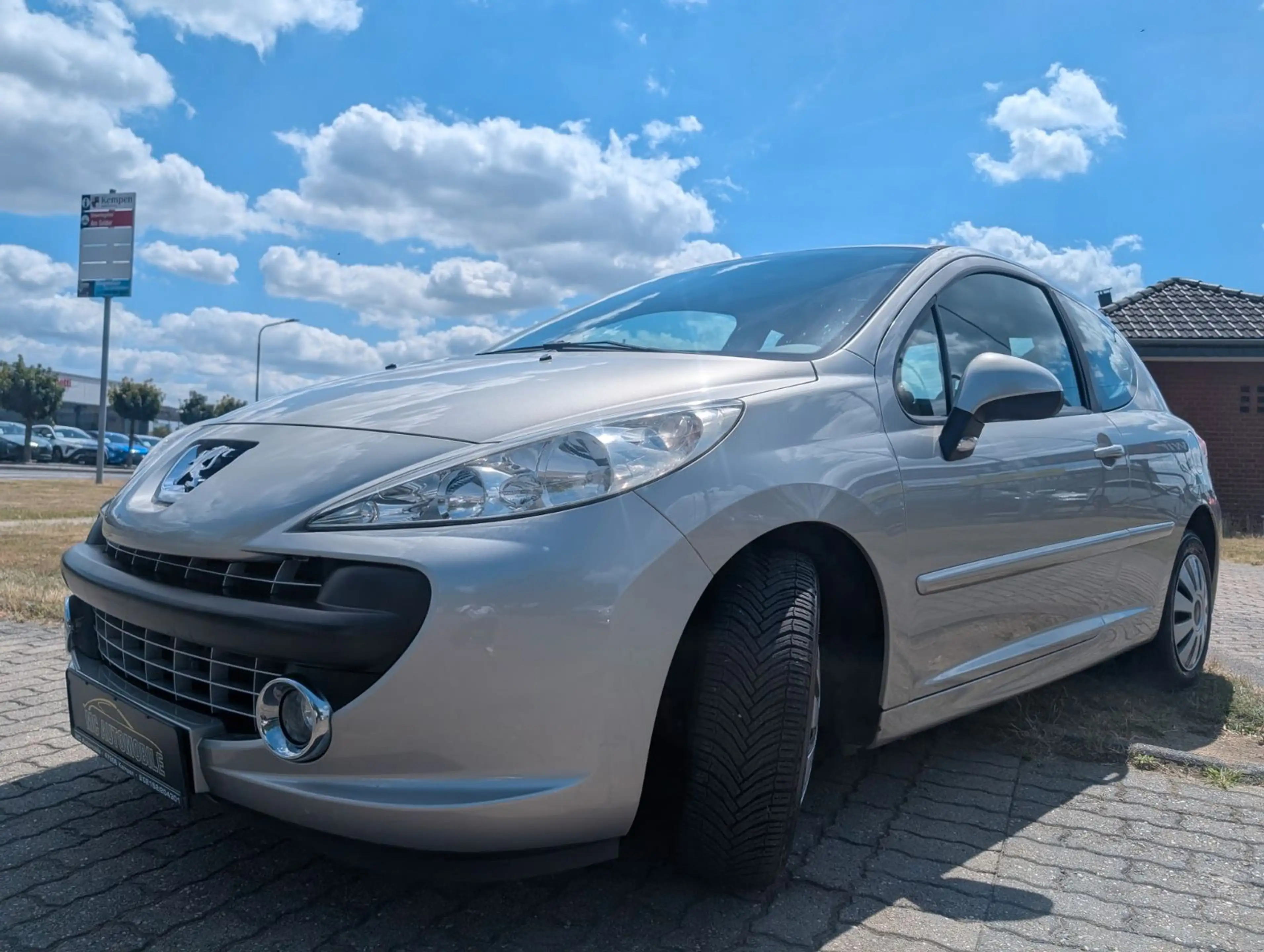 Peugeot 207 Sport*AUTOMATIK*KLIMA*ZV-FUNK*RADIO-CD*PDC ! — photo 13