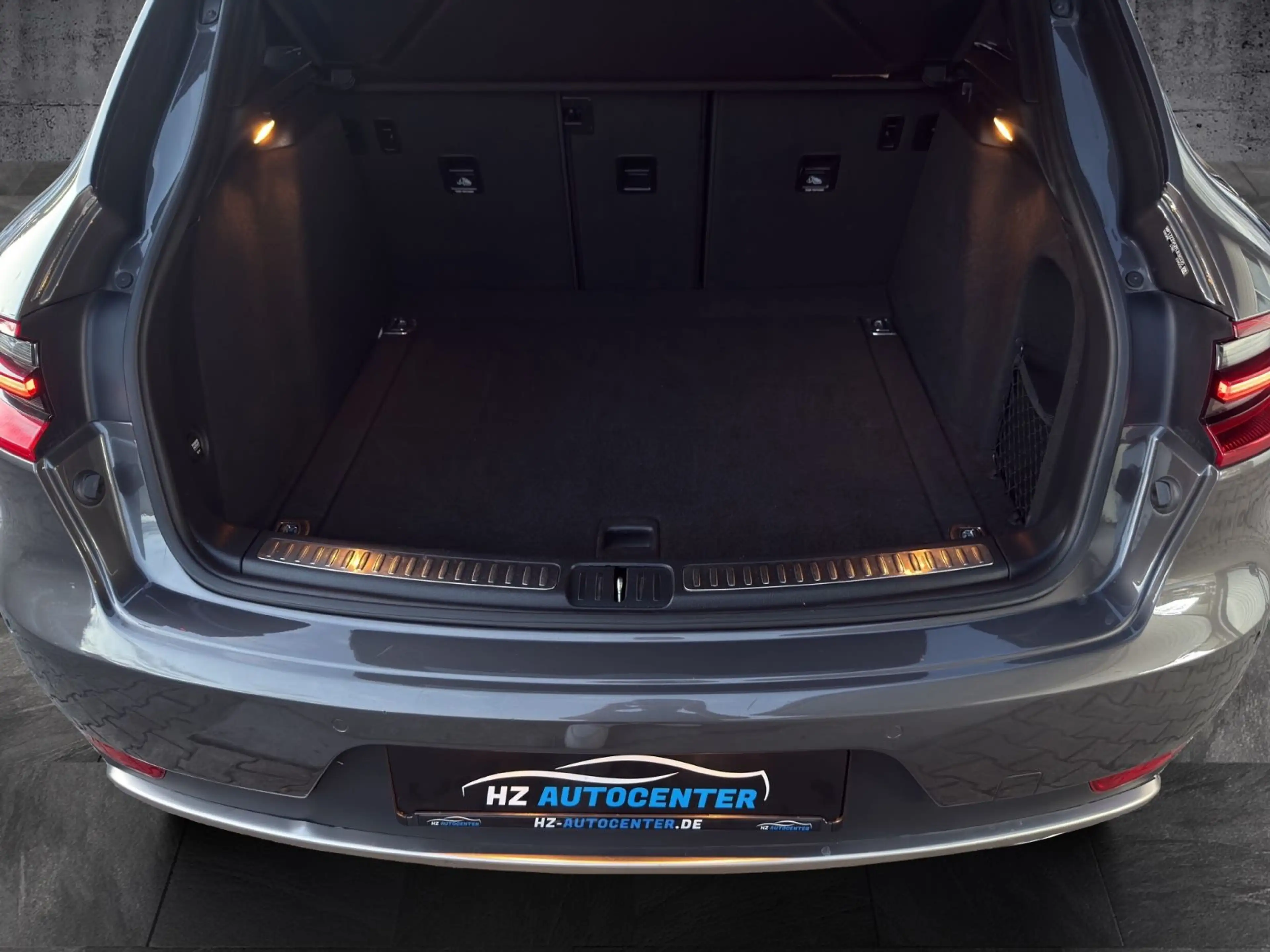 Porsche Macan S Diesel*PANO*LED*NAVI*CHRONO*21"*KAMERA — photo 7