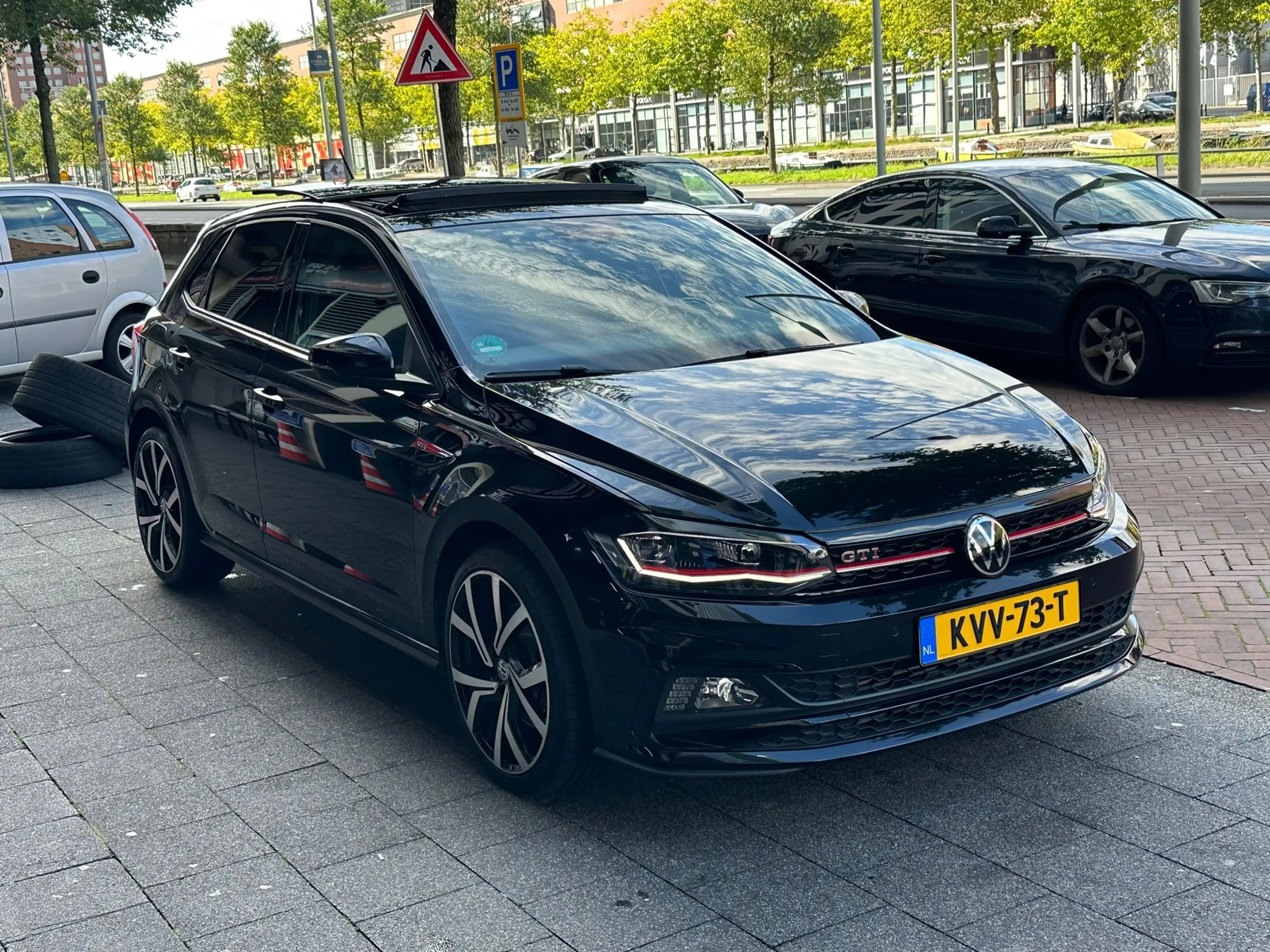Volkswagen Polo GTI 2.0 TSI DSG Navi Virtual Carplay Pano — photo 4