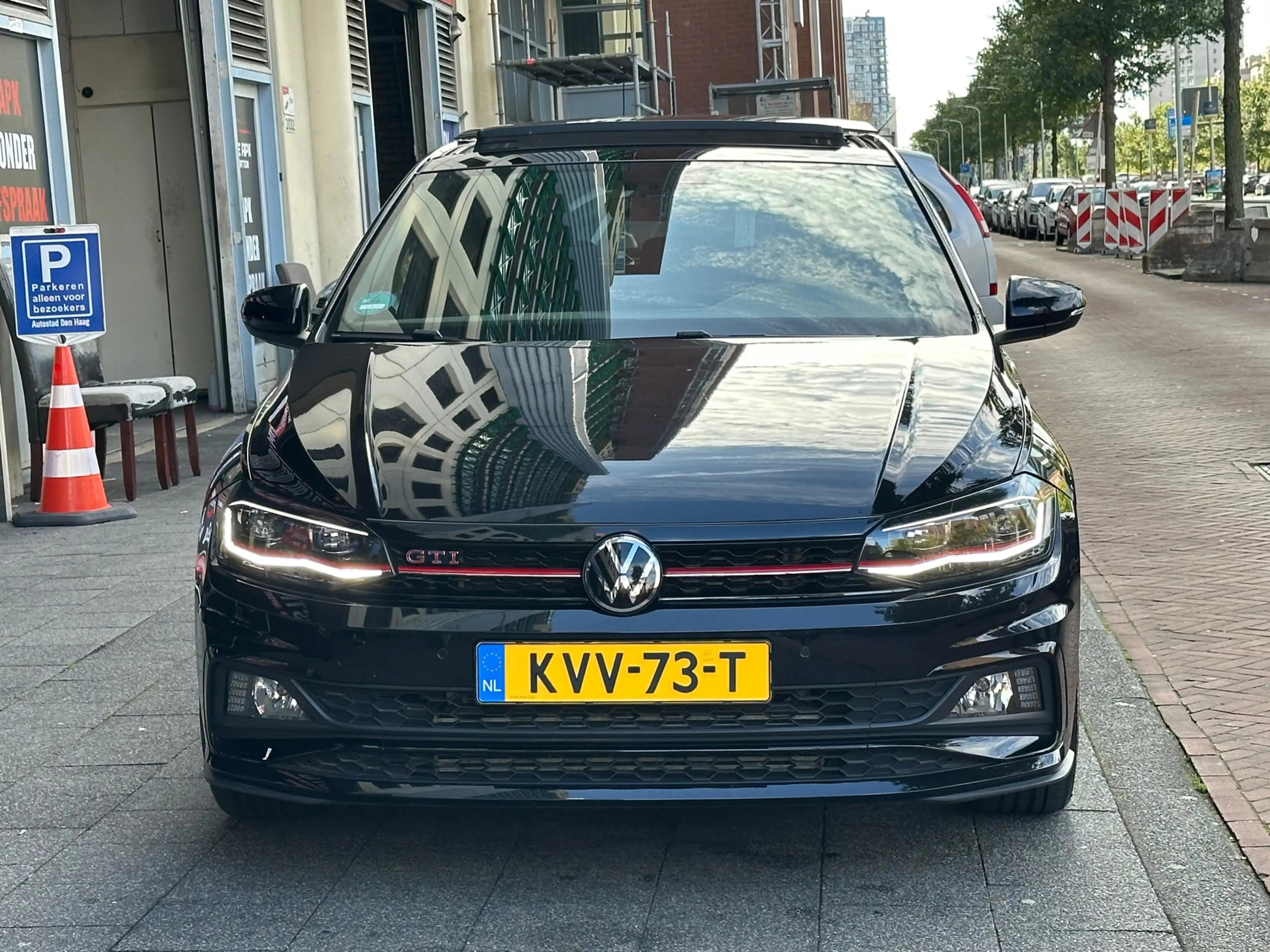 Volkswagen Polo GTI 2.0 TSI DSG Navi Virtual Carplay Pano — photo 8