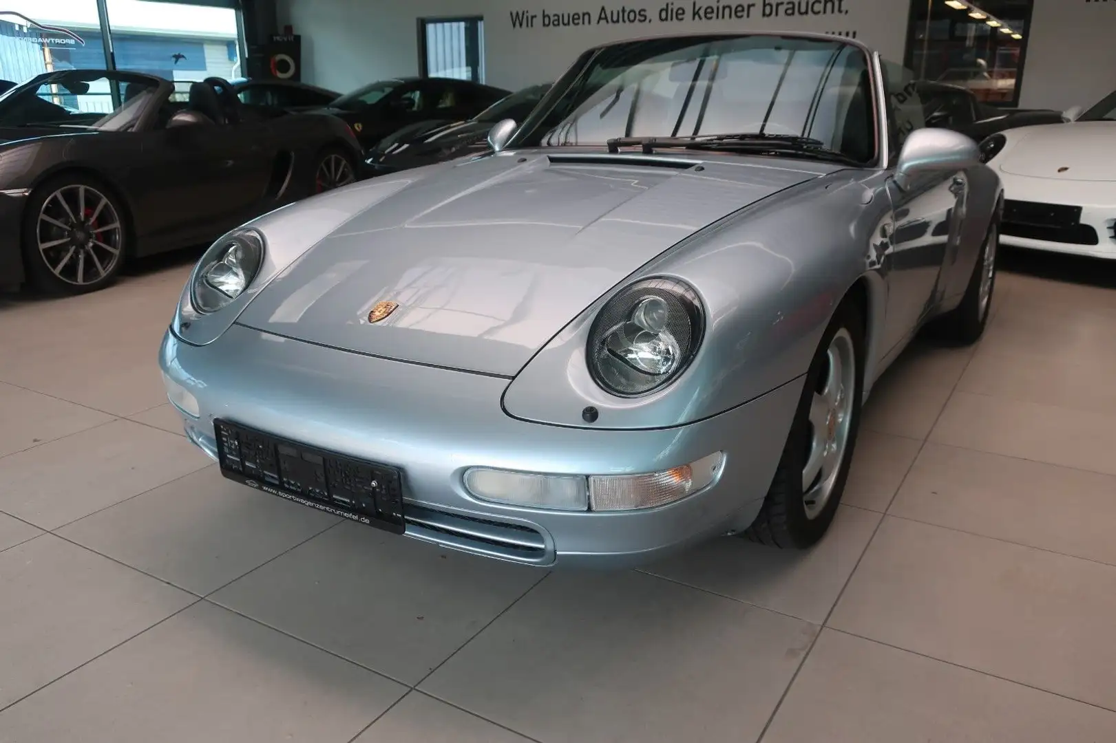 Porsche 993 Carrera Cabriolet Silber - 1