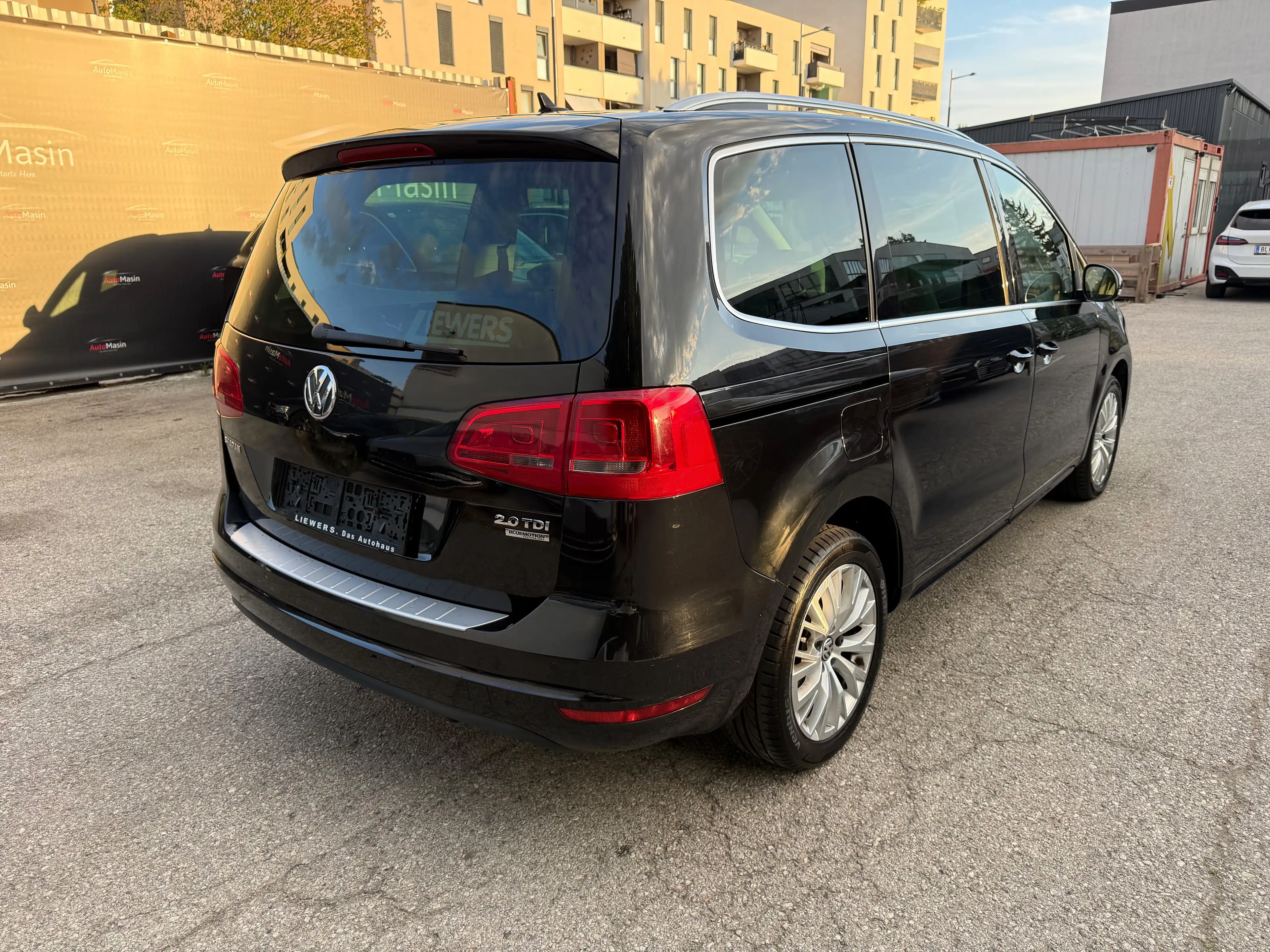 Volkswagen Sharan Sky BMT 2,0 TDI DPF DSG //PANORAMADACH// — photo 2