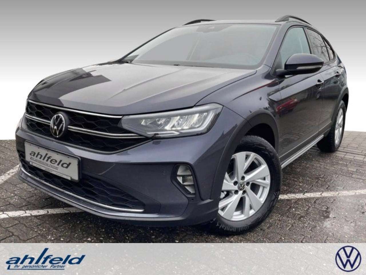 Volkswagen Taigo 2022 — Life 1.0 TSI DSG KAM ACC PDC SHZ Klimaauto Klima
