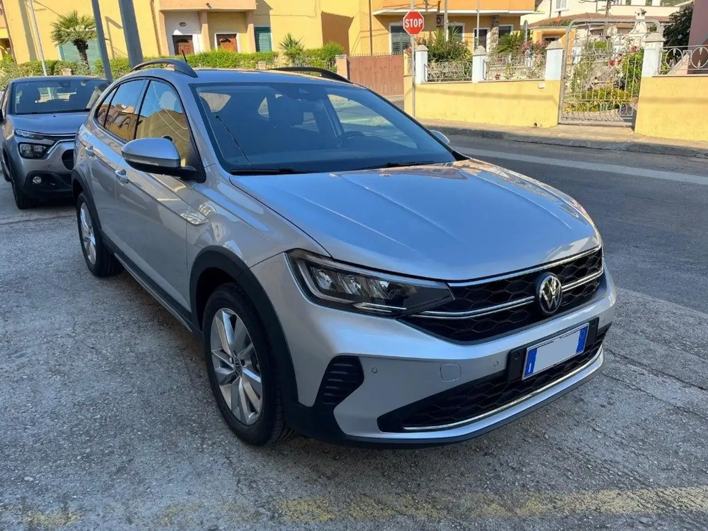 Volkswagen Taigo 1000 TSI EDITION PLUS 95 CV PACK TECH ITALIA Argento - 2