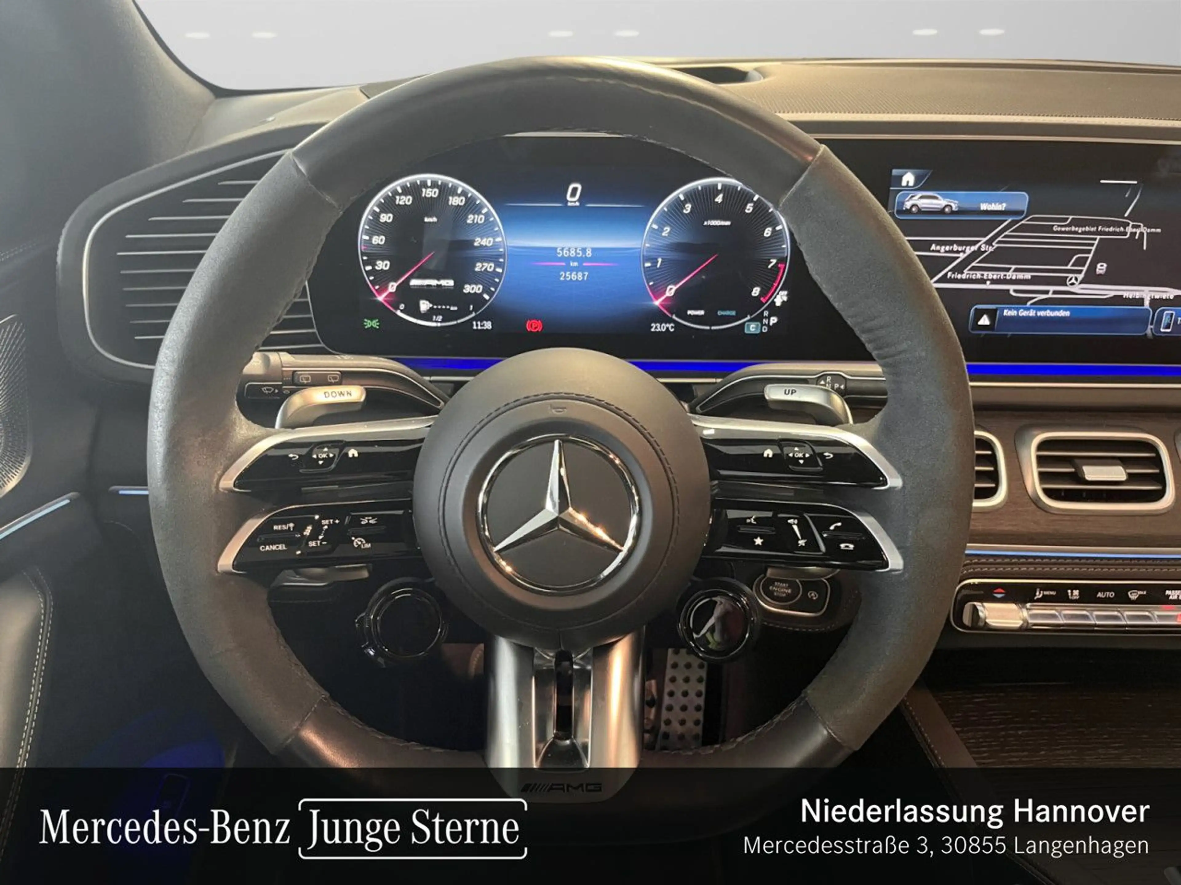 Mercedes-Benz GLE 63 AMG GLE 63 S 4M PANO+360+AHK+MULTIBEAM+STHZG+22"+HUD — photo 11