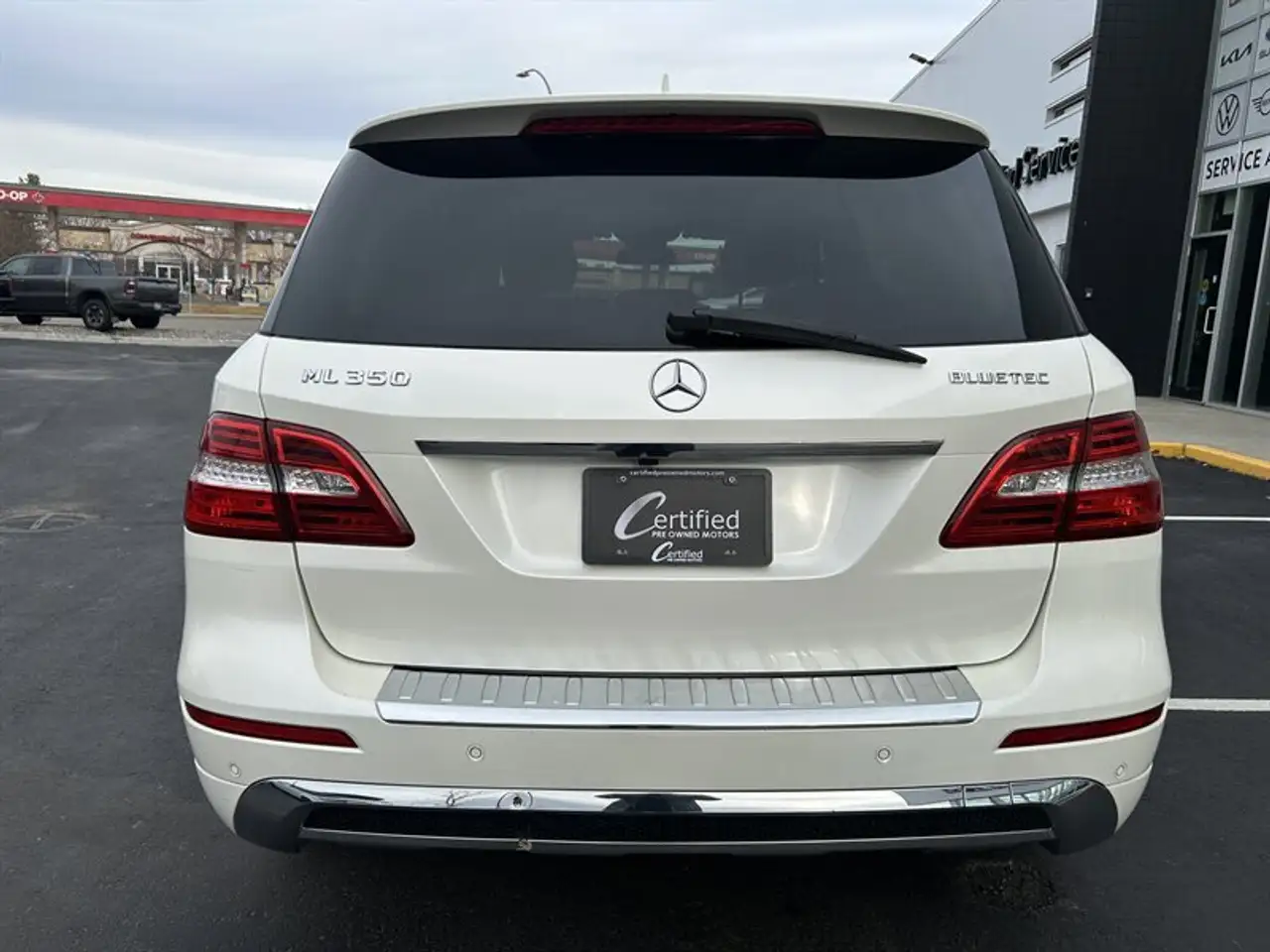 Mercedes-Benz M-Class снимка Mercedes-Benz M-Class