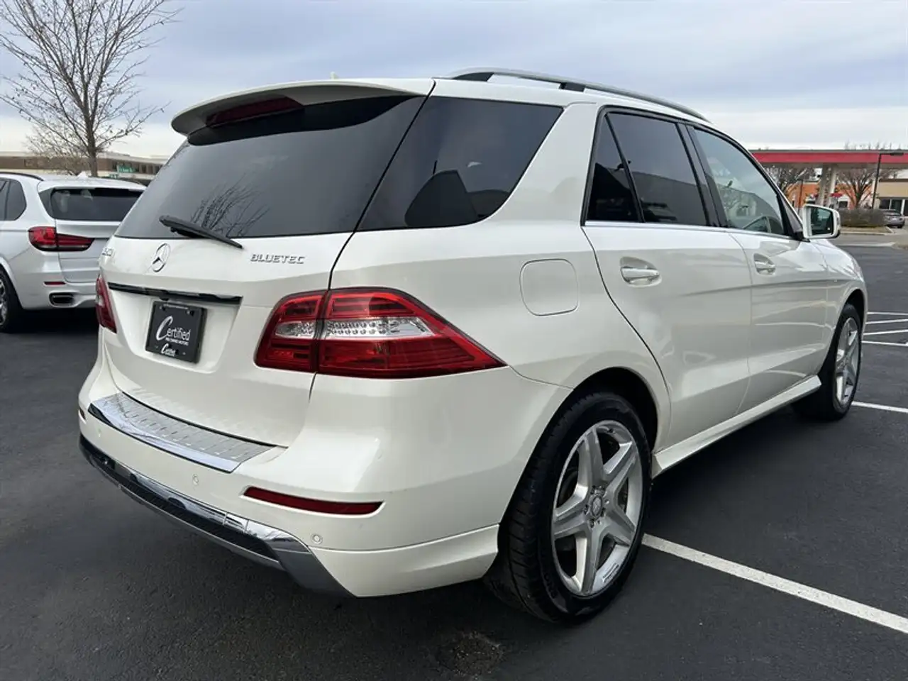 Mercedes-Benz M-Class снимка Mercedes-Benz M-Class