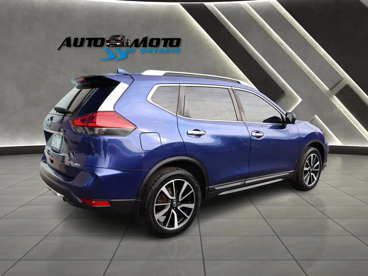Nissan Rogue снимка Nissan Rogue