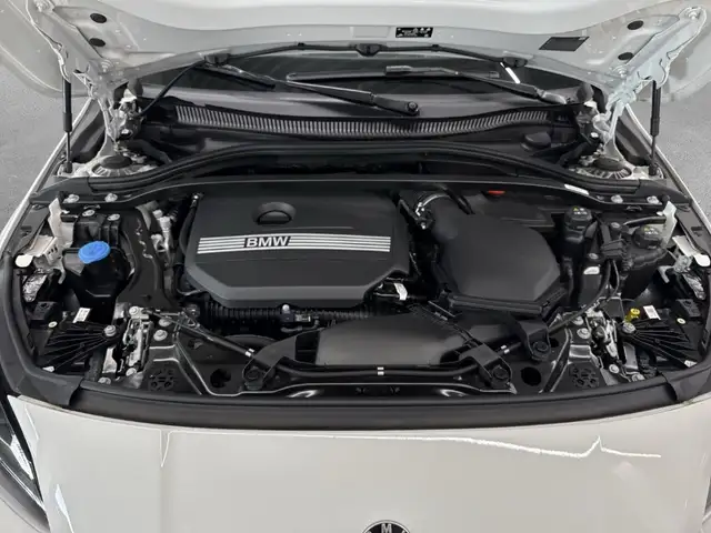 BMW M view 14