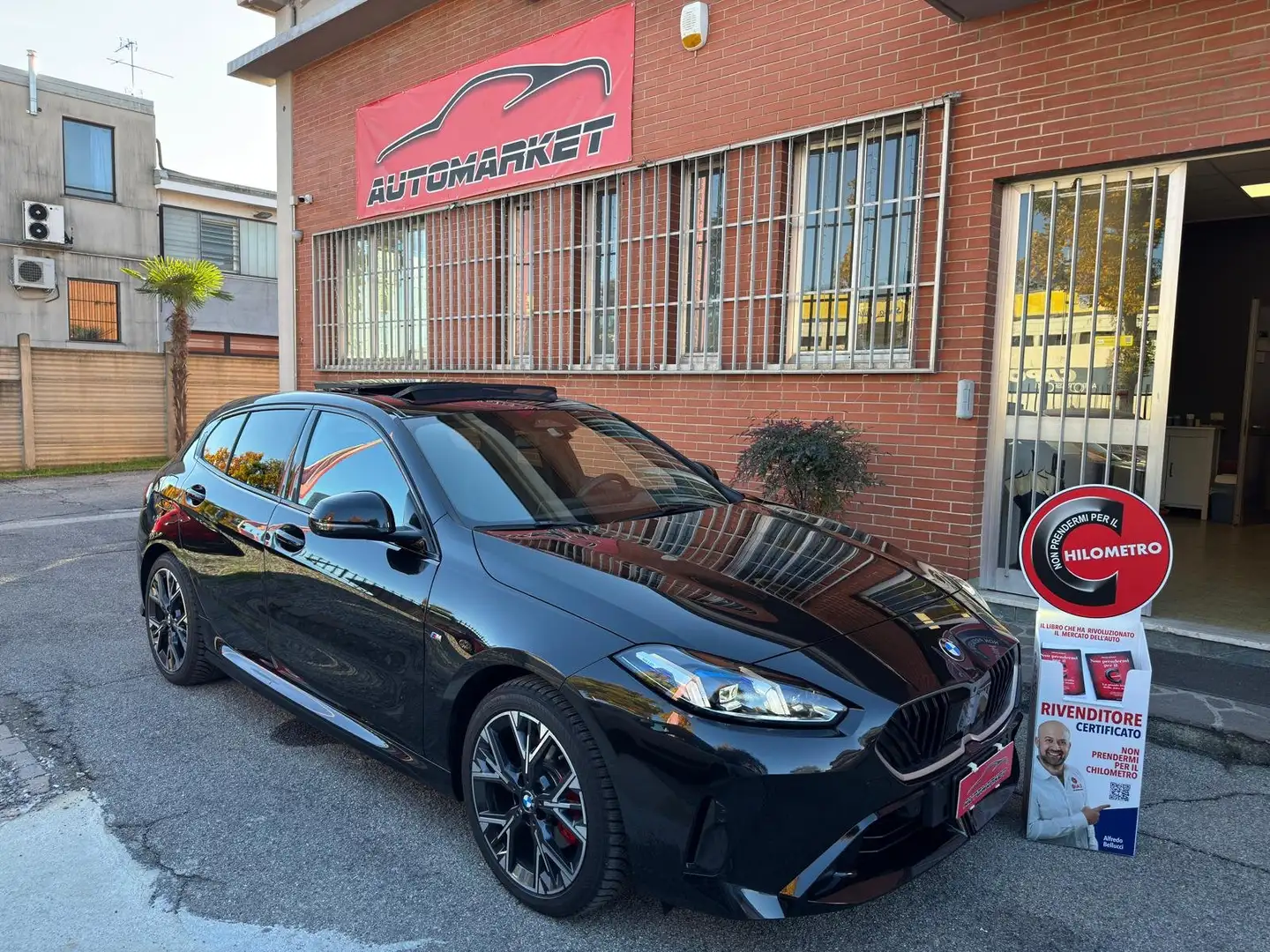 BMW 120 d 48V MSport Pro auto LED PANO 360° HeadUp Nero - 1