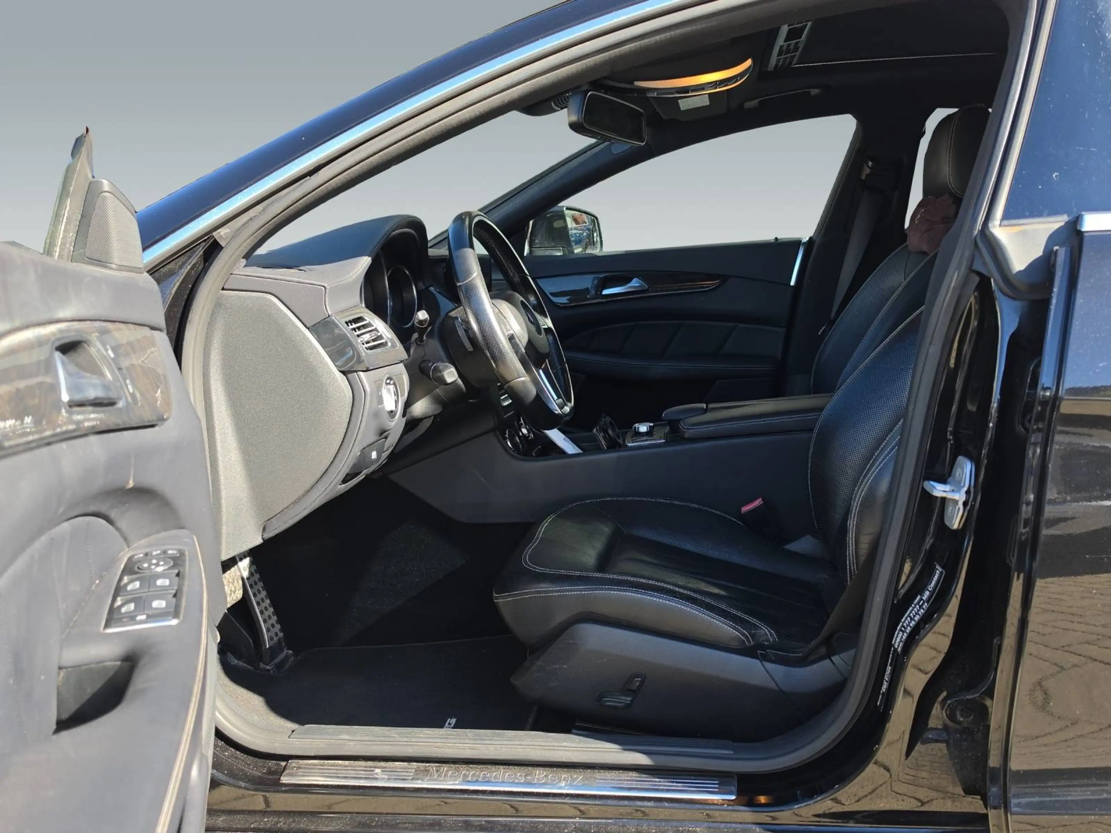 Mercedes-Benz CLS 350 CLS 350 CDI BlueEfficiency 4Matic (218.393) — photo 10