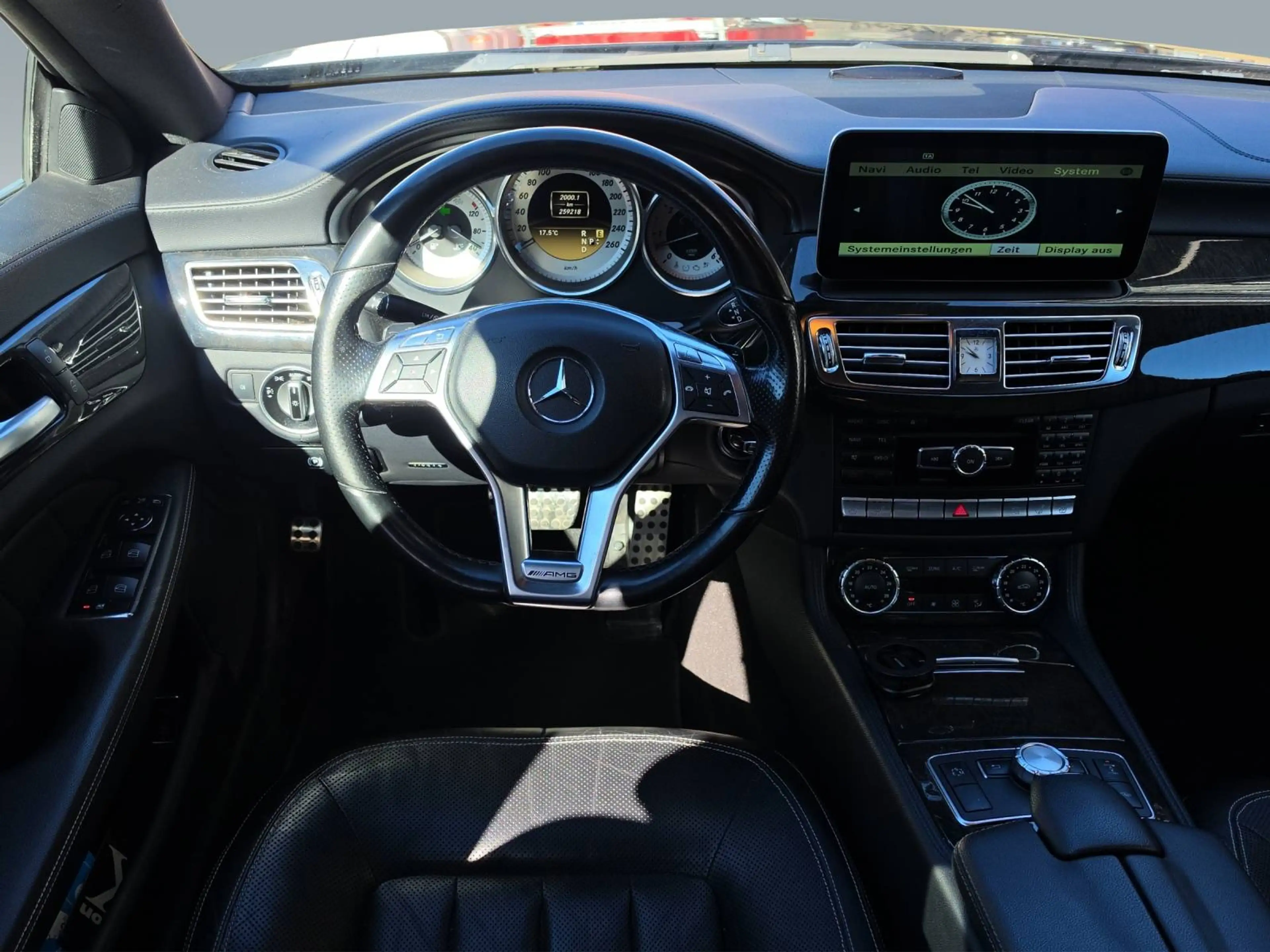 Mercedes-Benz CLS 350 CLS 350 CDI BlueEfficiency 4Matic (218.393) — photo 7