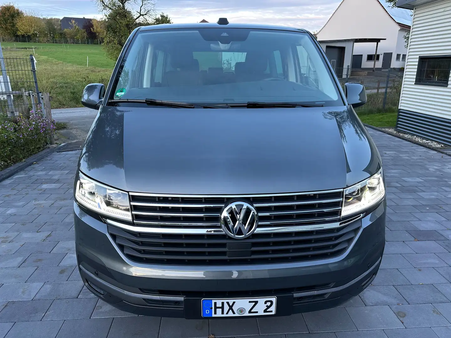 Volkswagen T6.1 Multivan Multivan Generation Six FWD AHK Kamera Sthzg. Grau - 2