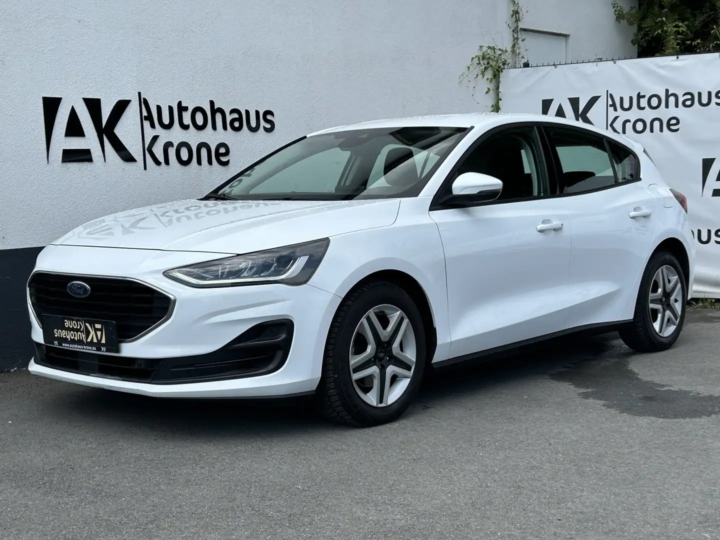 Ford Focus 1.5 EcoBlue Cool&Connect *AUTOMATIK*LED* NAVI*SHZ* Blanc - 2