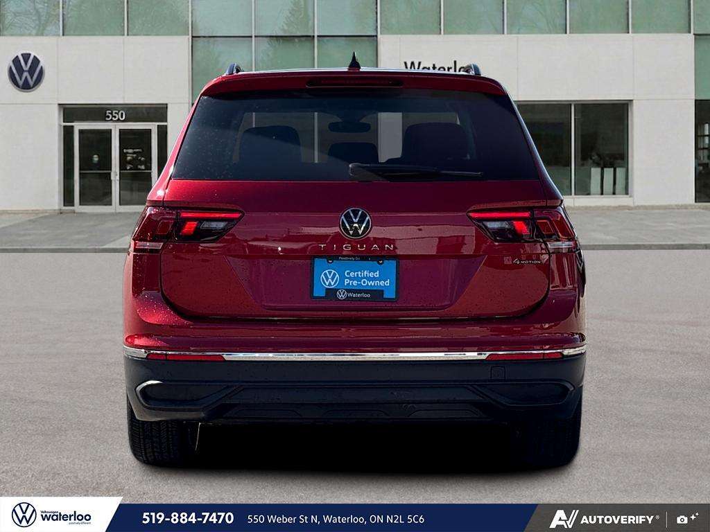 2024 Volkswagen Tiguan Comfortline | Sunroof | No Accidents | 3.99% — снимка 1