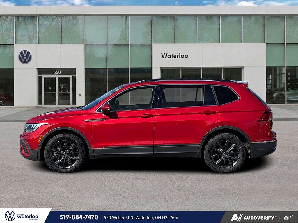2024 Volkswagen Tiguan Comfortline | Sunroof | No Accidents | 3.99% — снимка 1