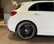 Mercedes-Benz A 180 AMG Line I Pano I 19" I Camera I NIEUW Wit - thumbnail 26