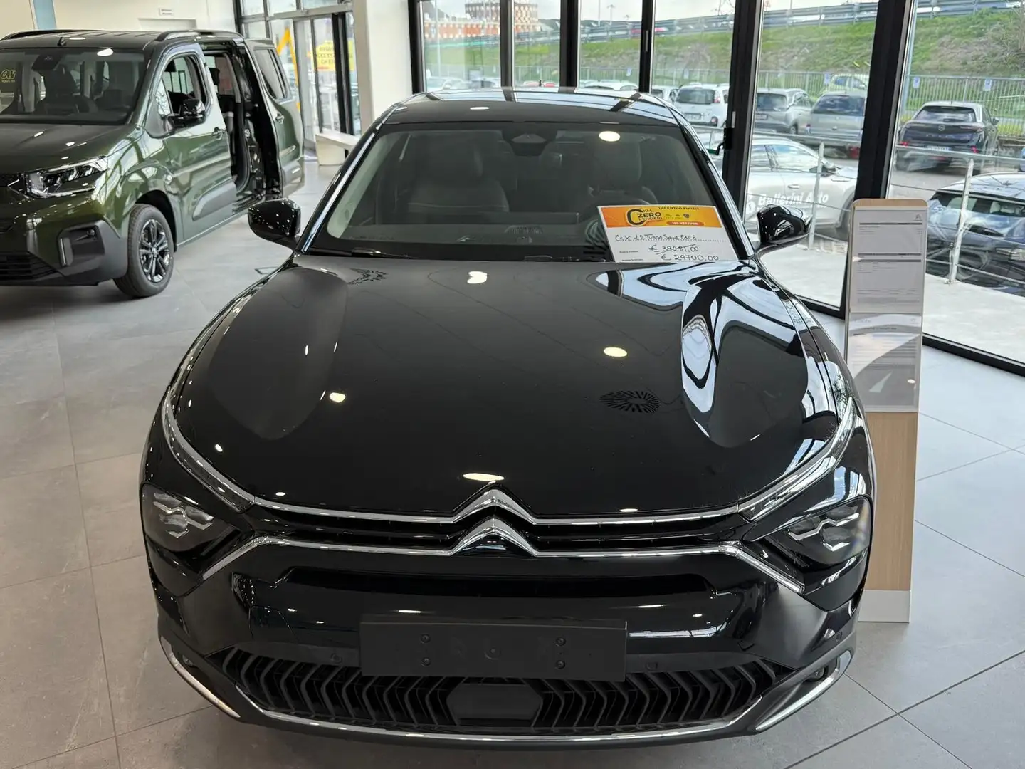 Citroen C5 X 1.2 Turbo Shine EAT8 **KM ZERO** Negro - 2