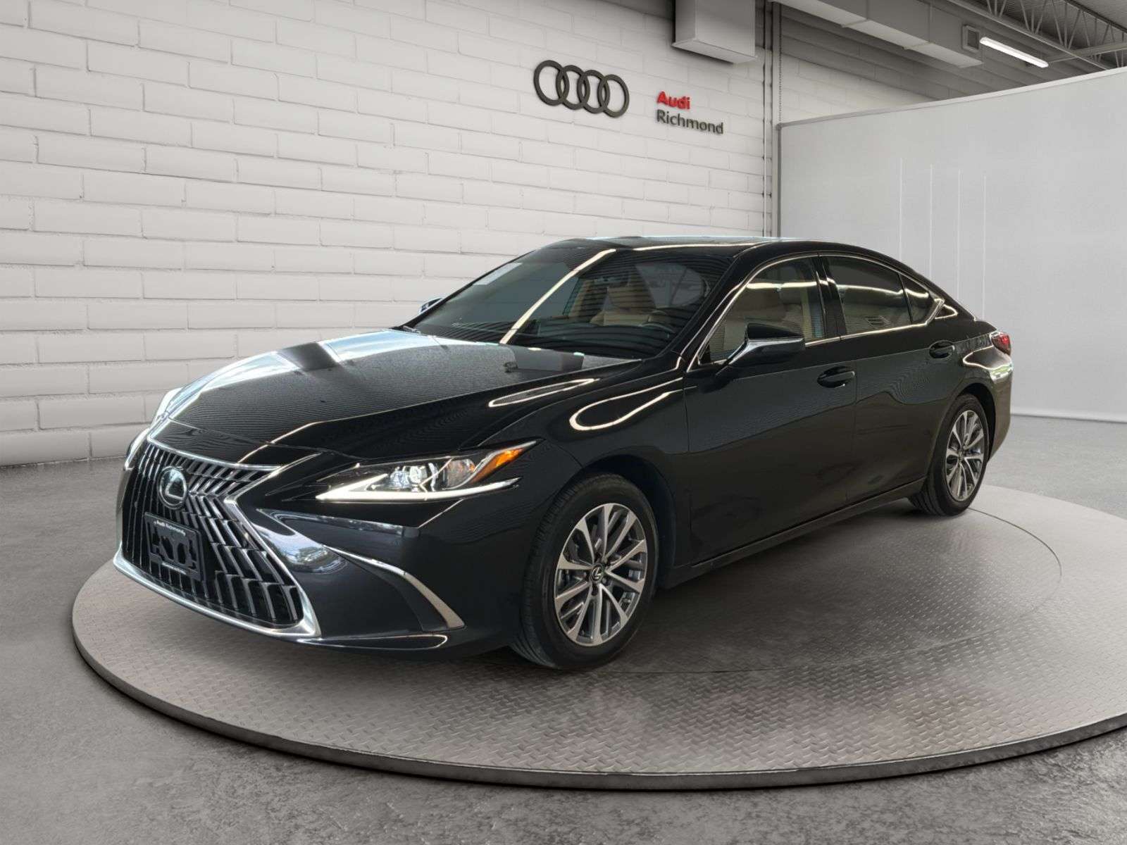 2025 Lexus ES ES 300h