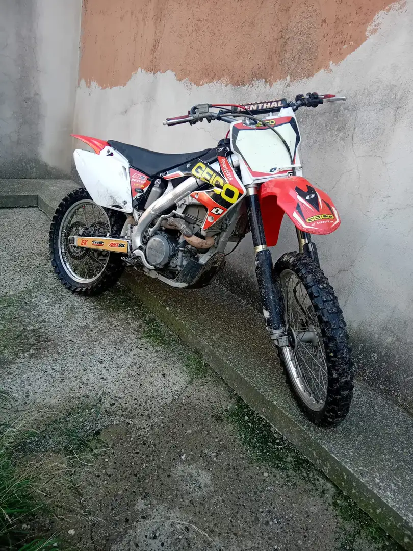 Honda CRF 450 Rojo - 2