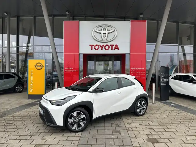 Toyota Aygo X 1.5 Hybrid ACTIVE, SITZ-HZG,APPLE,KAMERA