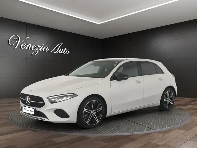 Mercedes-Benz A 200 A 200 Automatic Progressive Advanced