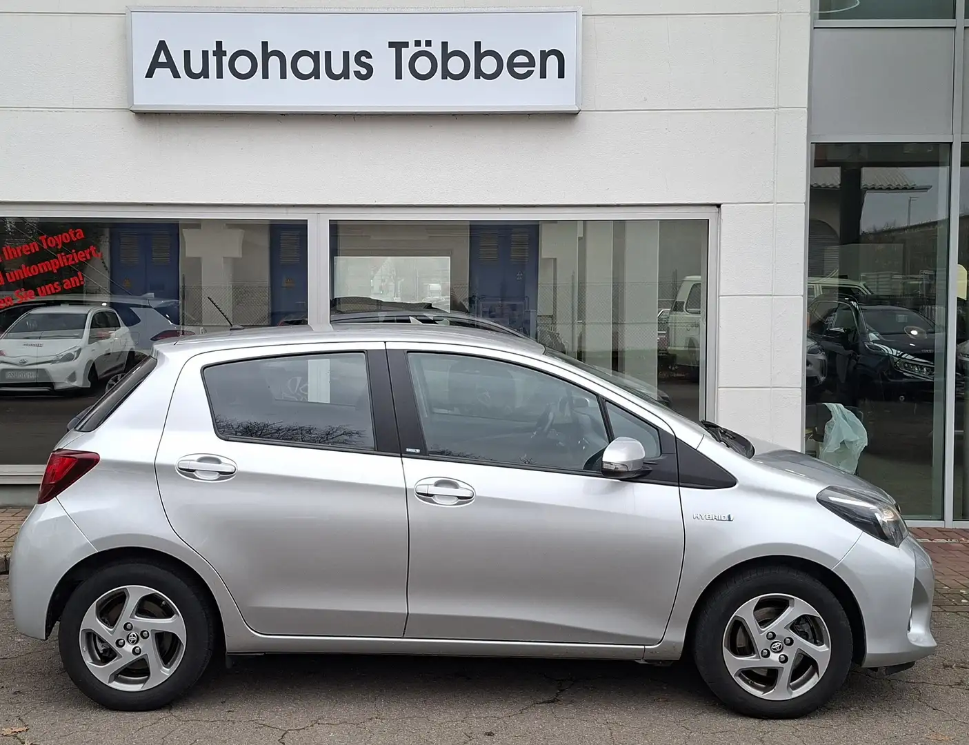 Toyota Yaris Edition-S Hybrid + Garantie + Winterräder + ++ Silber - 1