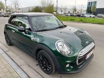 MINI COOPER BRITISH RACING GREEN