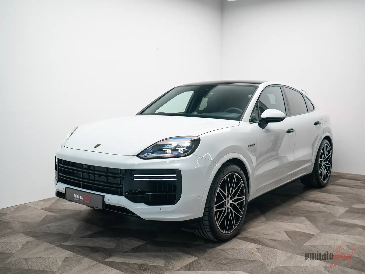 Porsche Cayenne Turbo E-Hybrid Weiß - 1