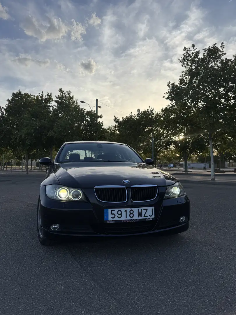 BMW 318 318i Touring - 1