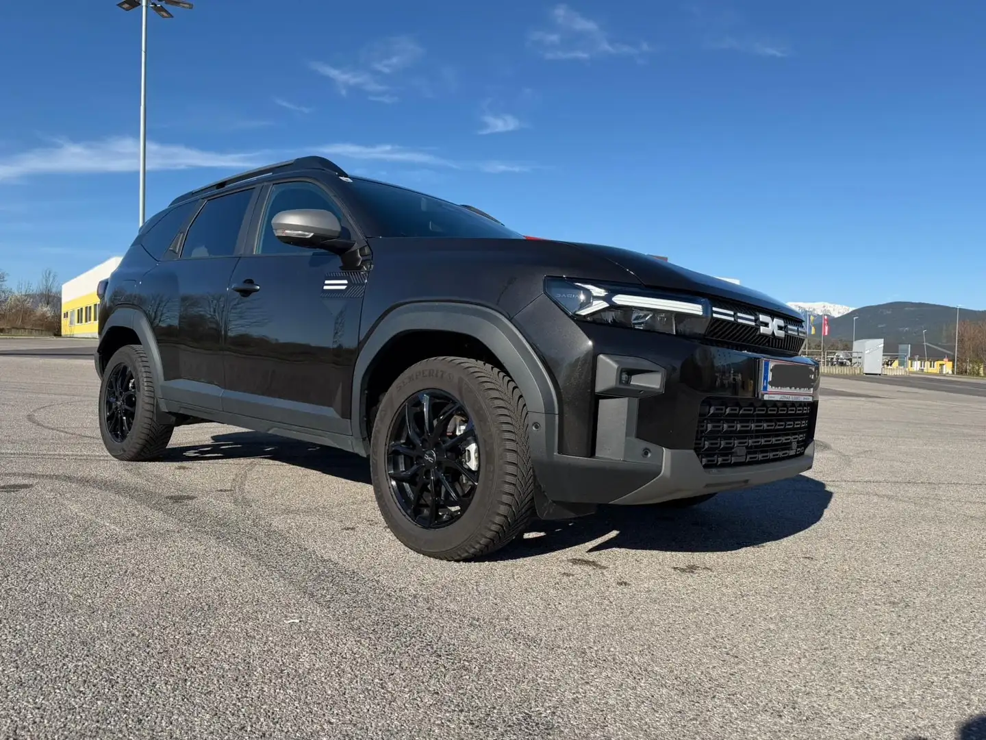Dacia Bigster Hybrid Journey Schwarz - 2