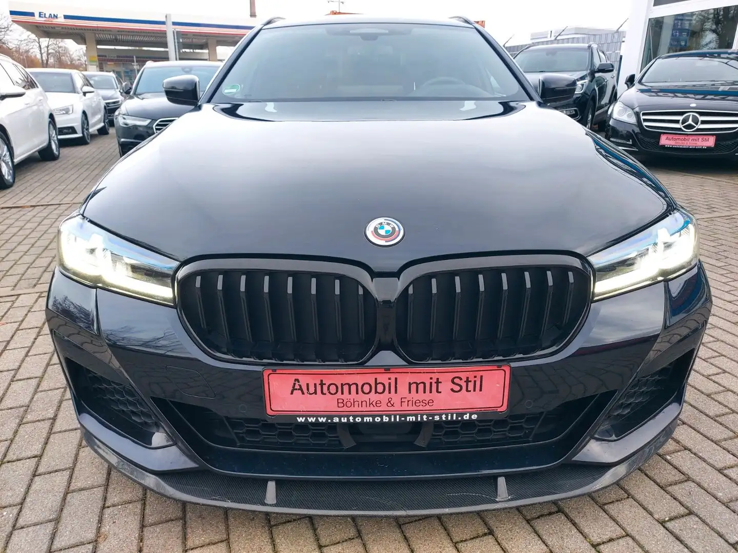 BMW 540 5 Touring xDrive M Sport Pro Pano H&K Massag Negru - 2