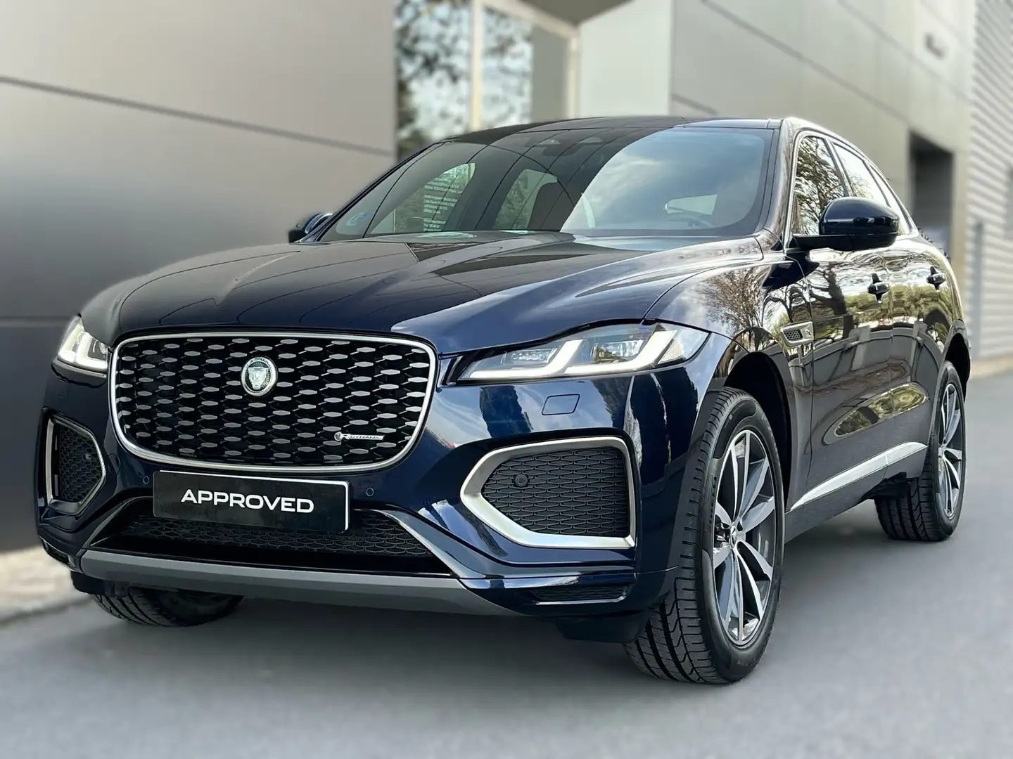 Jaguar F-Pace 2.0D l4 MHEV R-Dynamic S Aut. AWD 204 Azul - 1