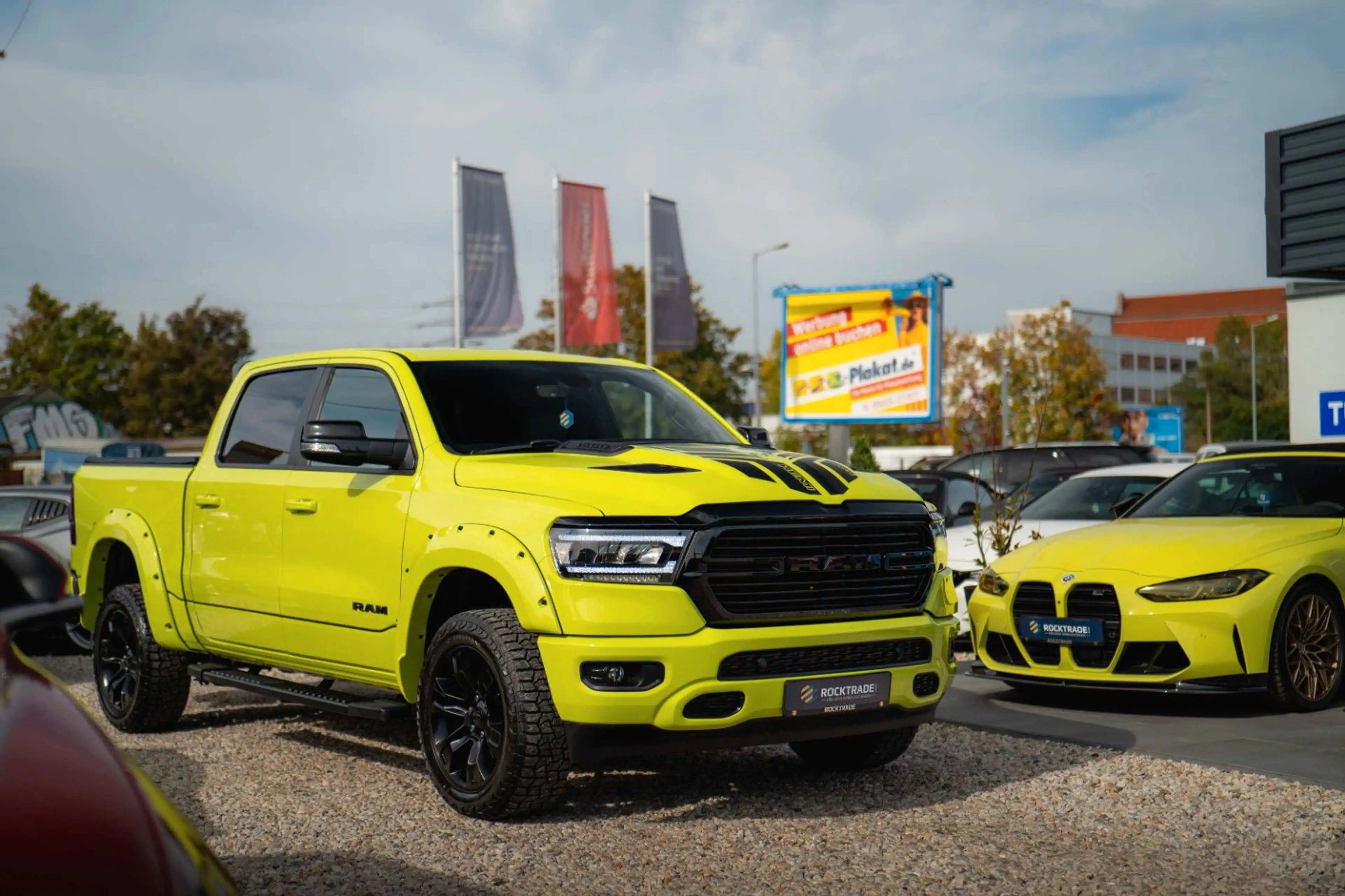 Dodge RAM 5.7 V8 4x4 OFFROAD ACID YELLOW Edition LED