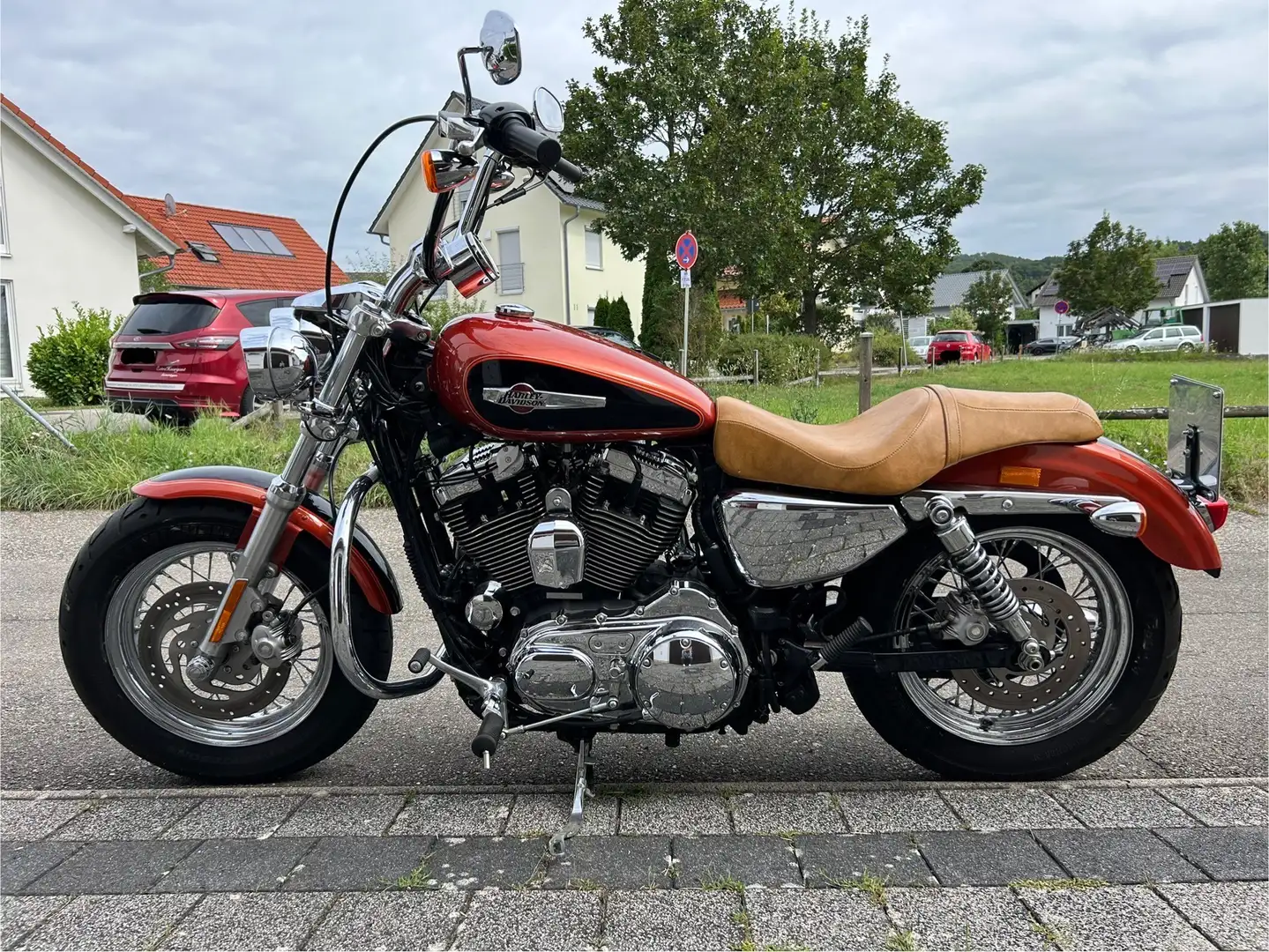 Harley-Davidson XL 1200 Orange - 1