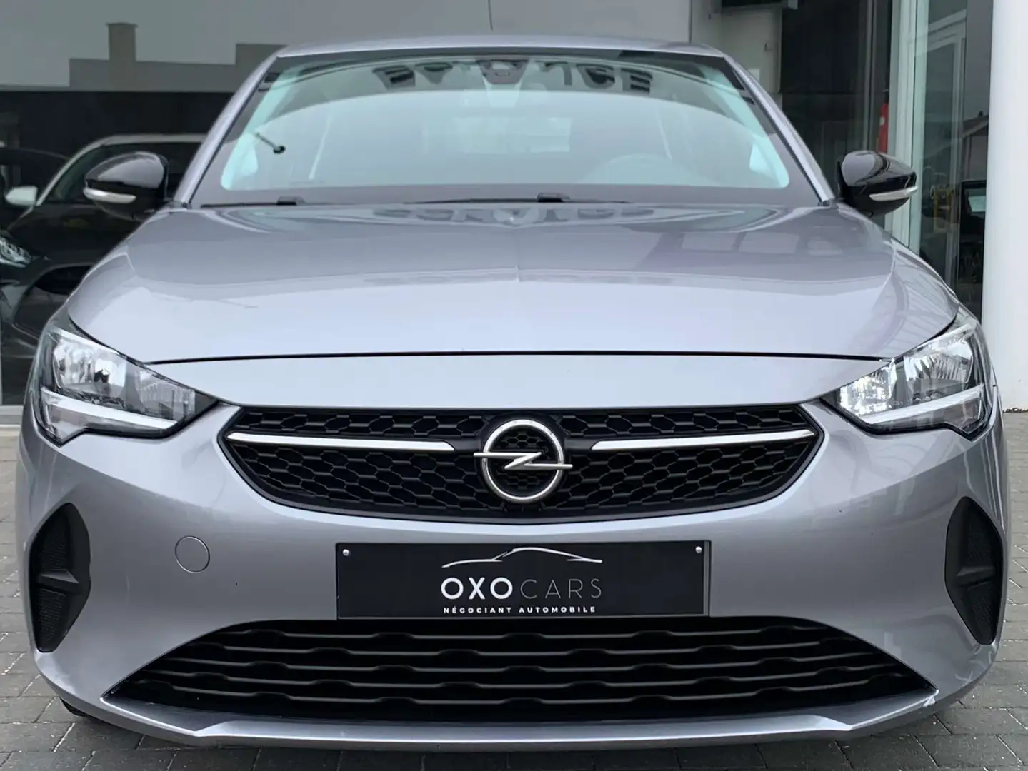Opel Corsa 1.2i / Airco / Gps / Cruise / Camera /CarPlay/PDC Grijs - 2