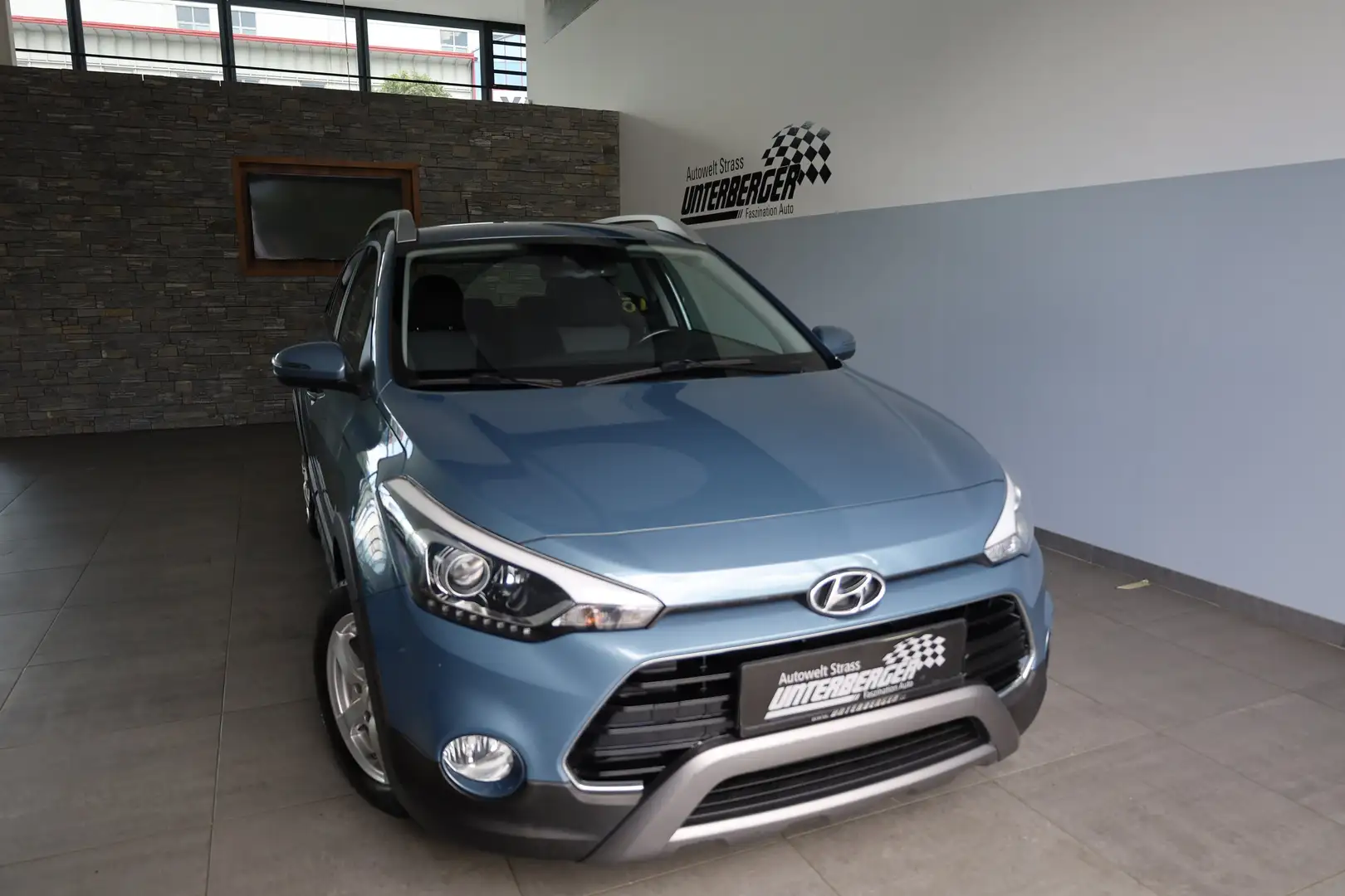 Hyundai i20 Active  i20 Active GB Level 3 1,0 T-GDi - 2