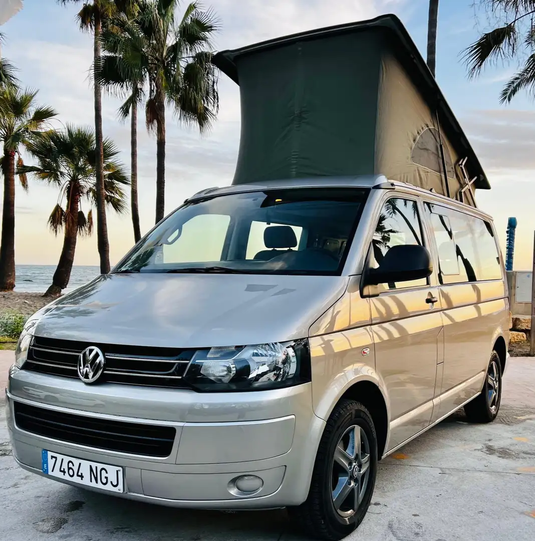 Volkswagen T5 California California 2.0TDI Beach Techo Elevable Bronce - 2