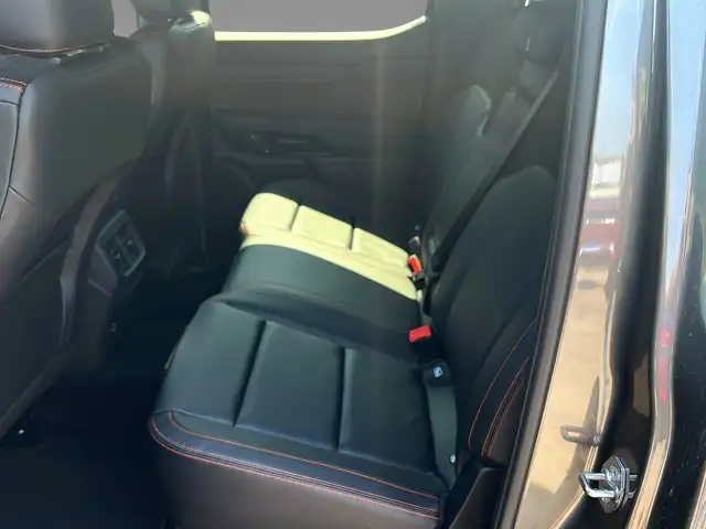 Ford Ranger view 14