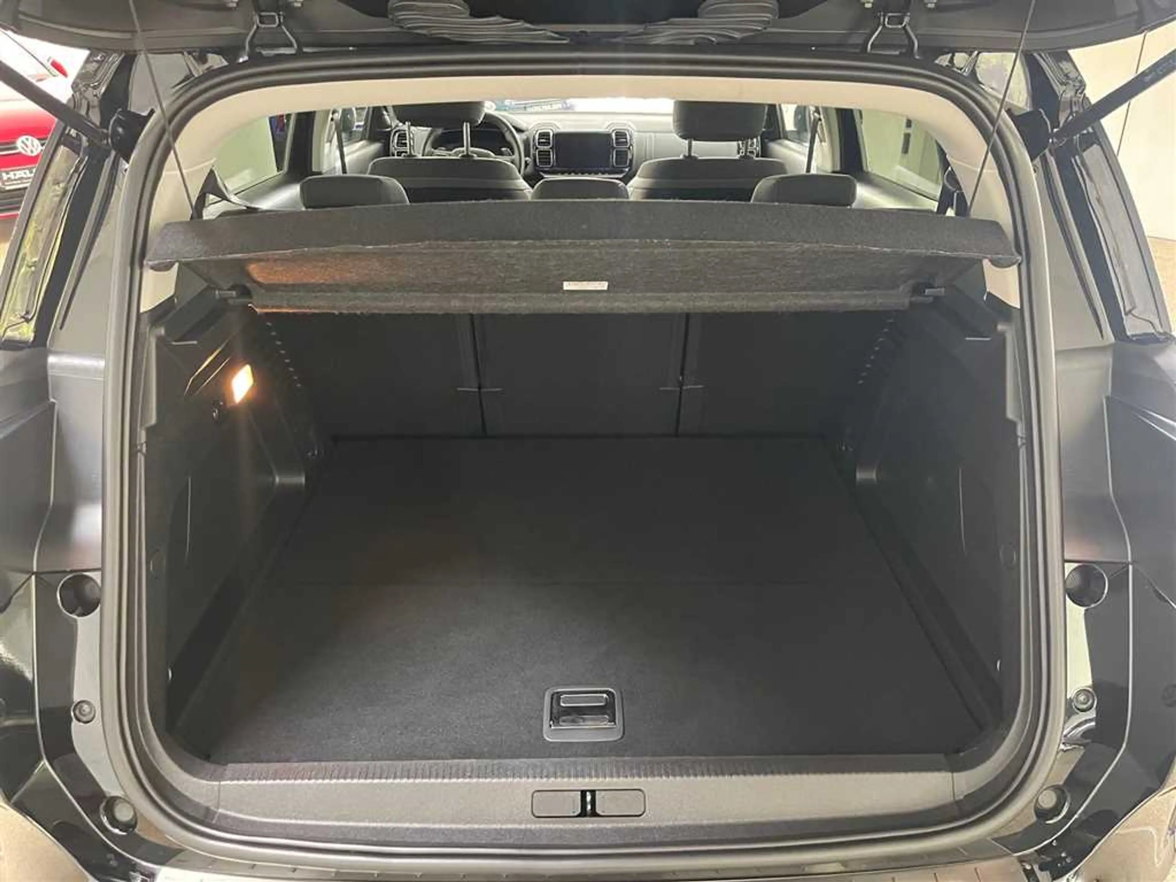 Citroen C5 Aircross — photo 9