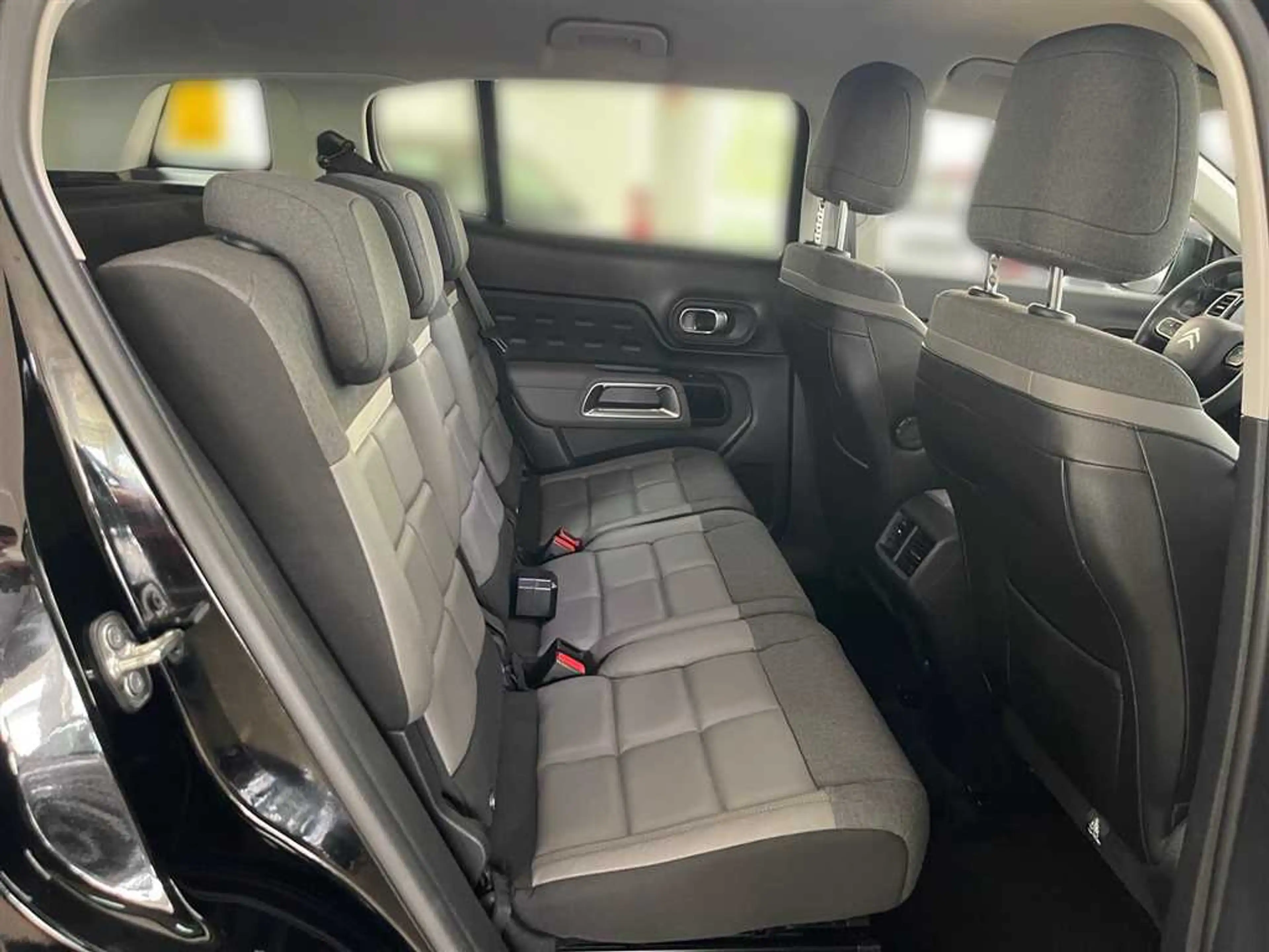 Citroen C5 Aircross — photo 15