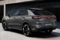Volkswagen T-Roc 1.5 eTsi 150pk DSG R-Line First Edition | Black St Grijs - thumbnail 2