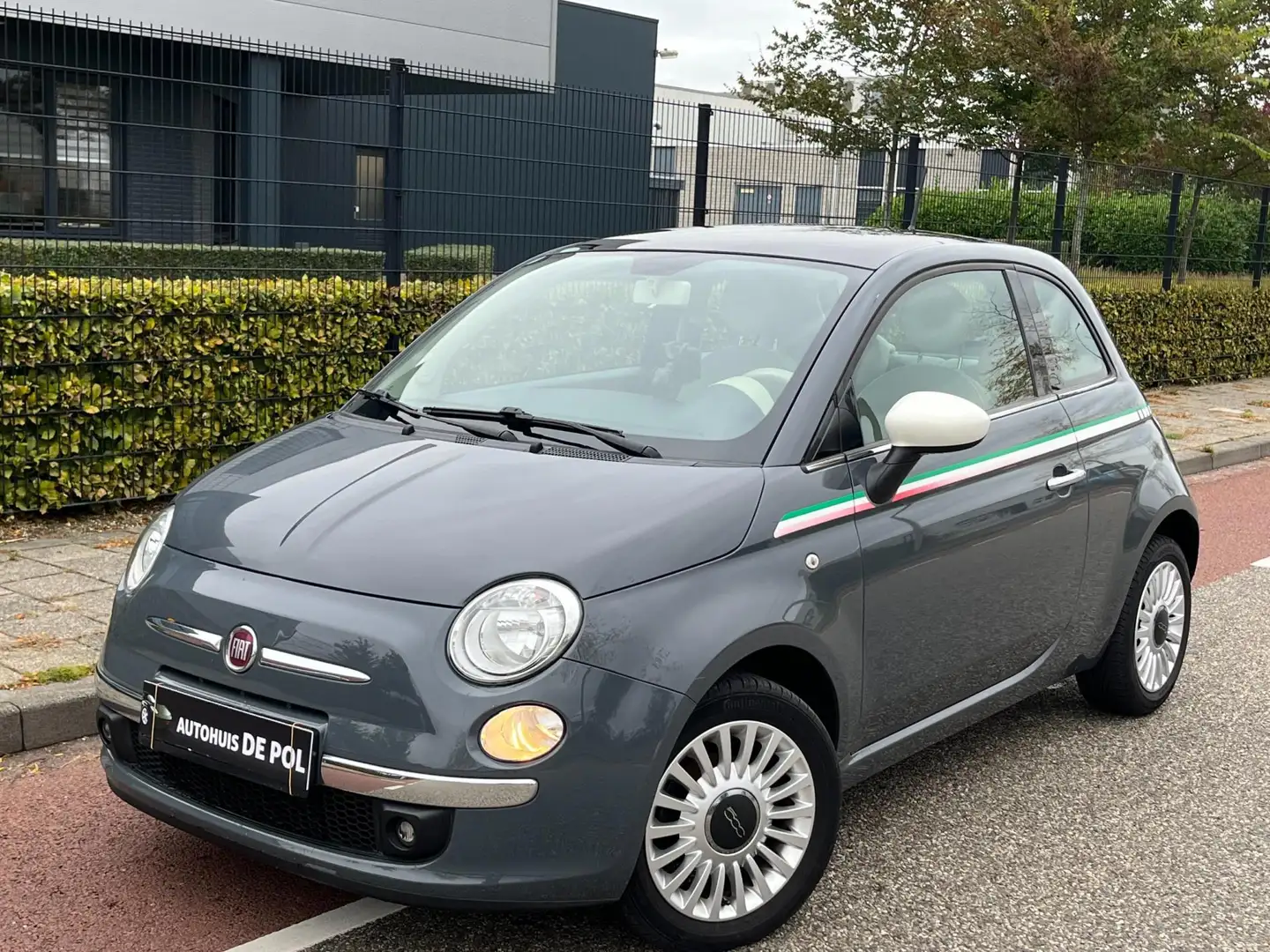 Fiat 500 1.2 Lounge Panorama-dak Airco Navi Gris - 1